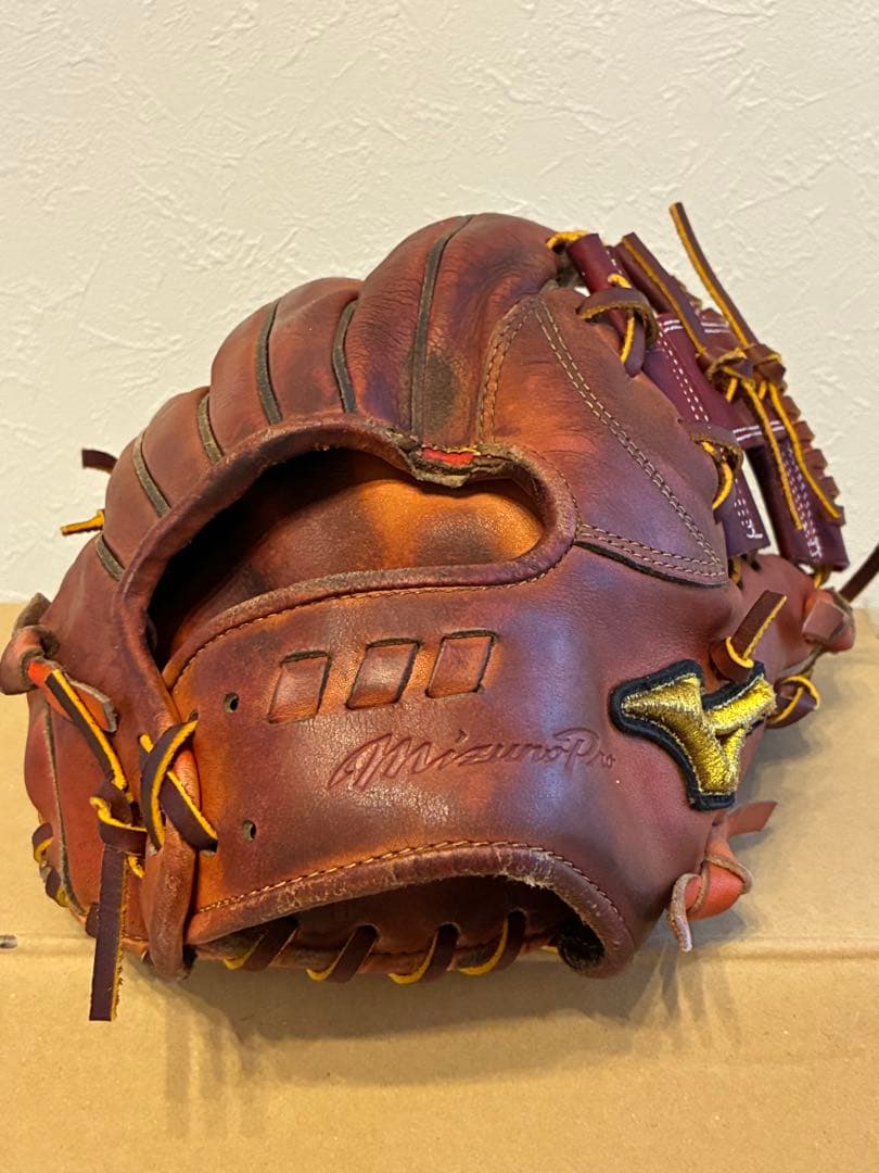 ミズノプロ　硬式内野用グローブ