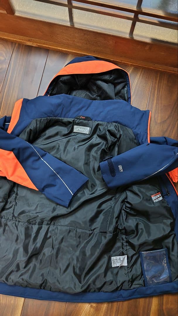 Phoenix　スキーウェア