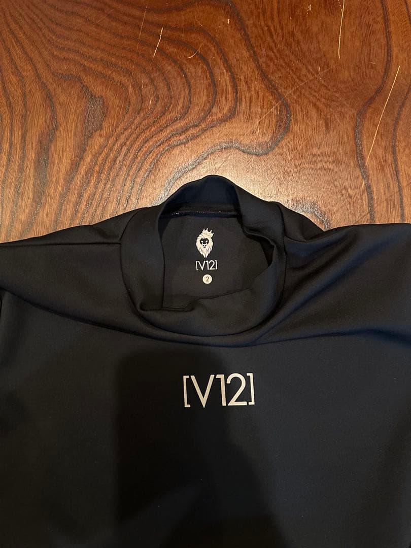 V12 レディース モックネック 半袖シャツ ブラック 美品