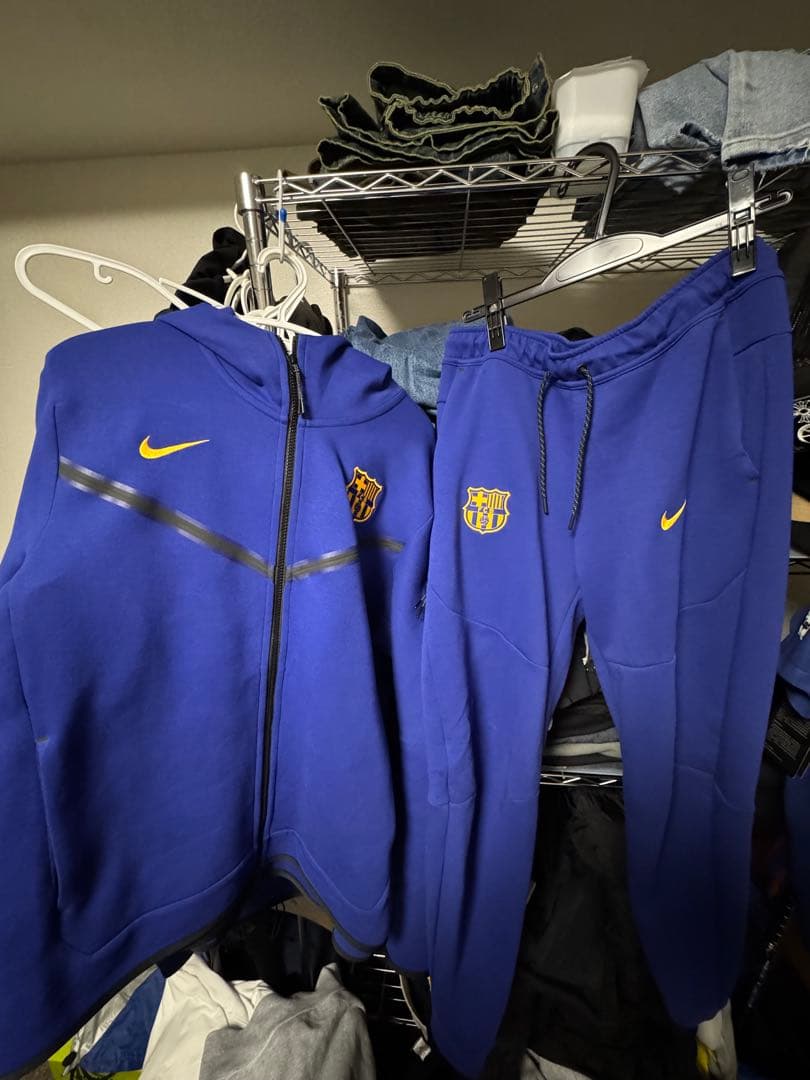 H*O様 FCバルセロナ ナイキ テックフリース 上下セット 海外限定