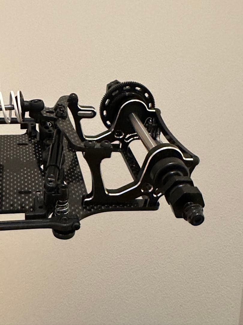 YR-10F 1/10 フォーミュラ競技シャーシキット yokomo