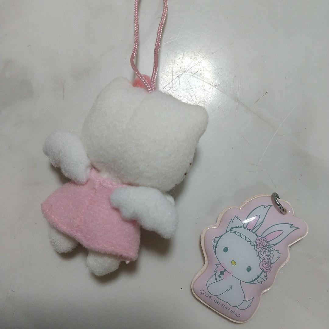 新品　エンジェル　ハローキティ　キーホルダー　マスコット　チャーミーキティ