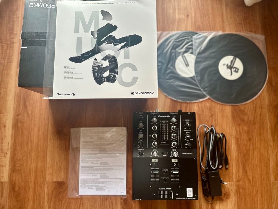 Pioneer DJ DJM-250MK2 Control Vinyl 付き