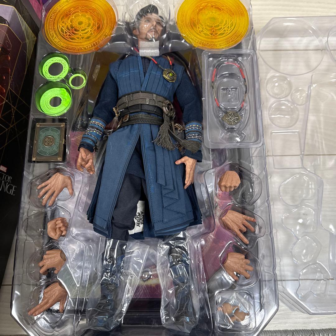 ホットトイズフィギュア　Marvel Doctor Strange