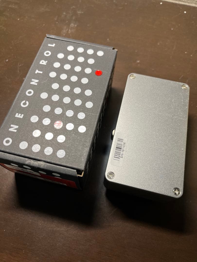 ギター one control dyna red distortion 4k