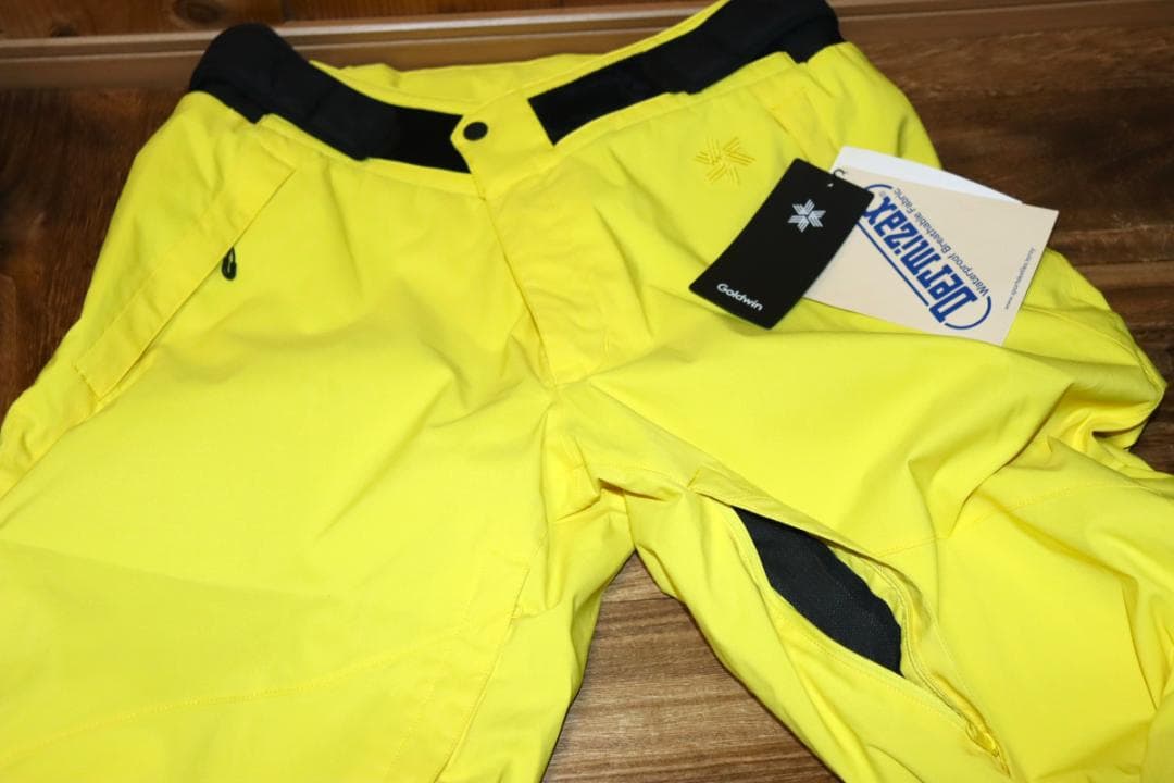 新品 ゴールドウイン ソリッドカラー 中綿 ワイドパンツ (XLサイズ) Ⓗ