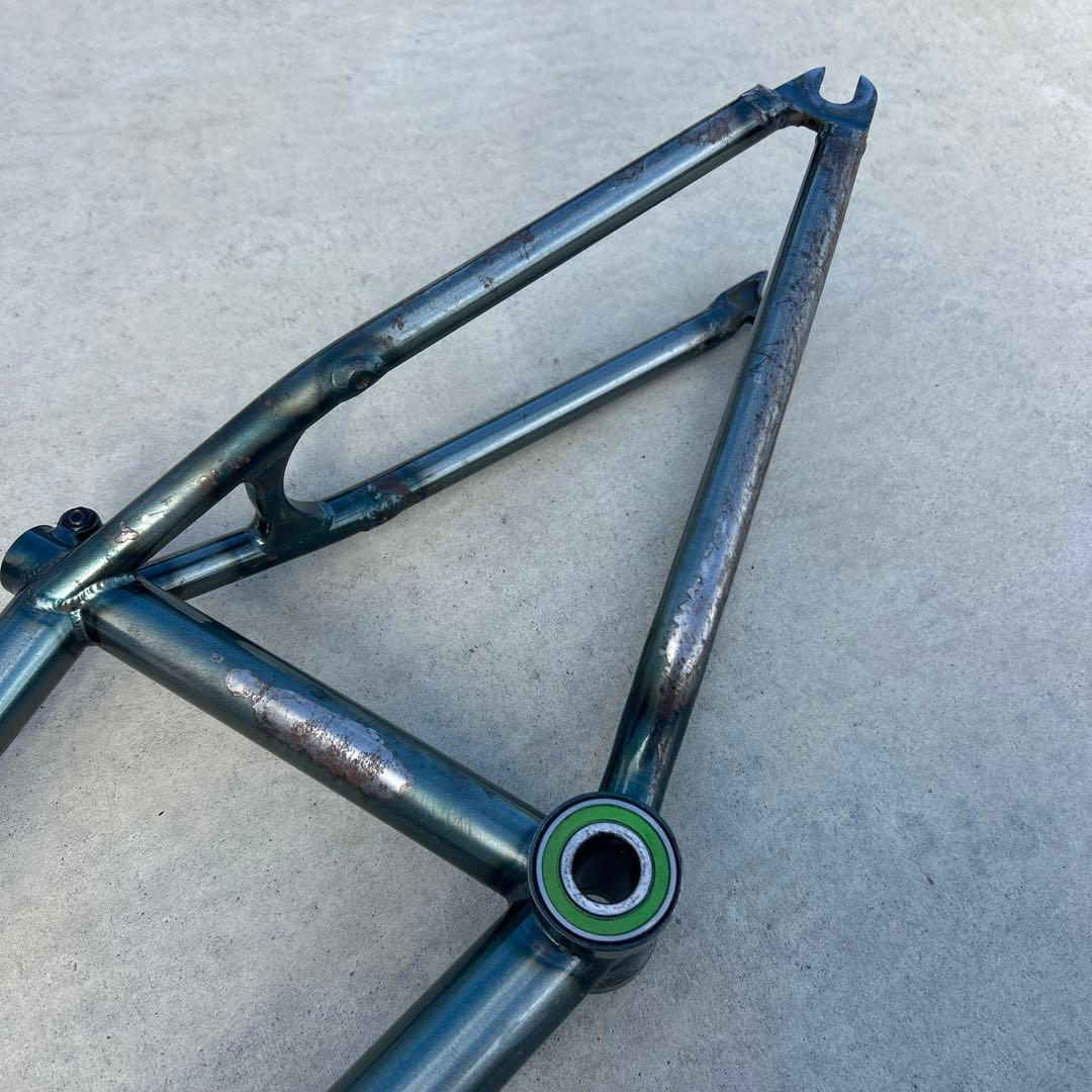 自転車本体 KINK TACTIC FRAME/ BMX