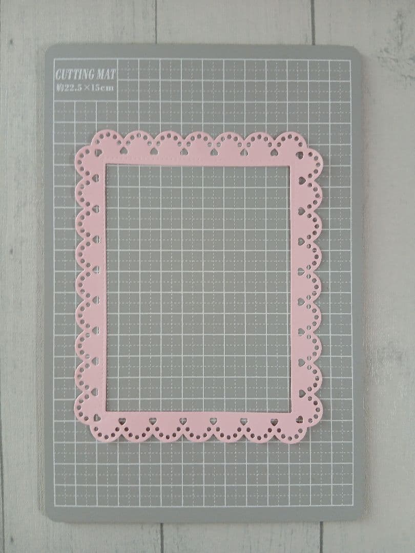 ダイカット　フレーム　オーダーページ