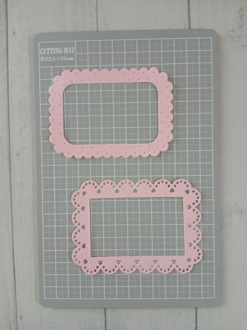 ダイカット　フレーム　オーダーページ