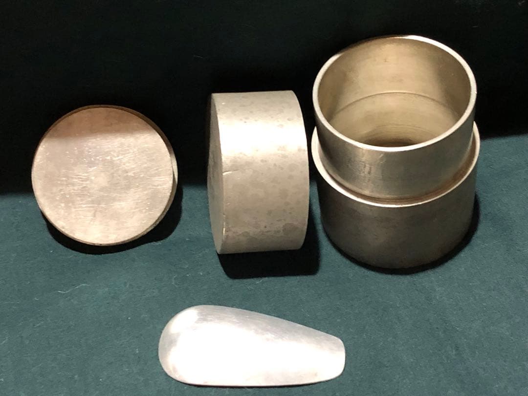 茶道具　煎茶道具　茶心壺　茶壺　古鈴　茶さじ　茶入れ　茶器　時代物