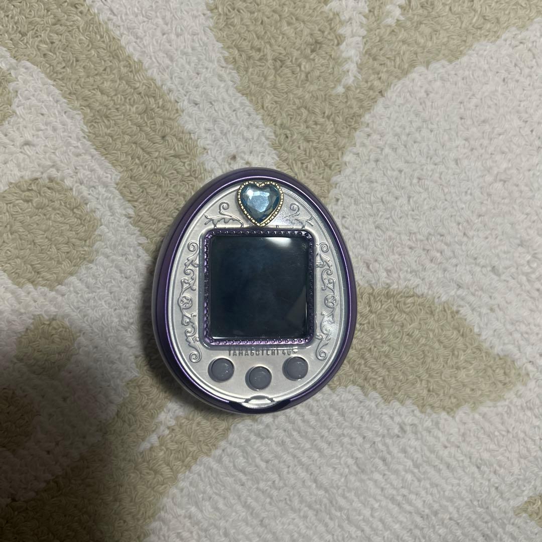 Tamagotchi 4U+ Anniversary ver. ストラップ付き