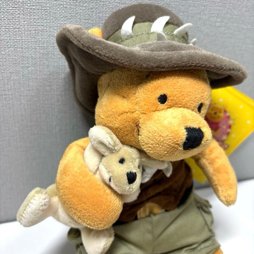 くまのプーさん　ディズニーストア　オーストラリア　ぬいぐるみ