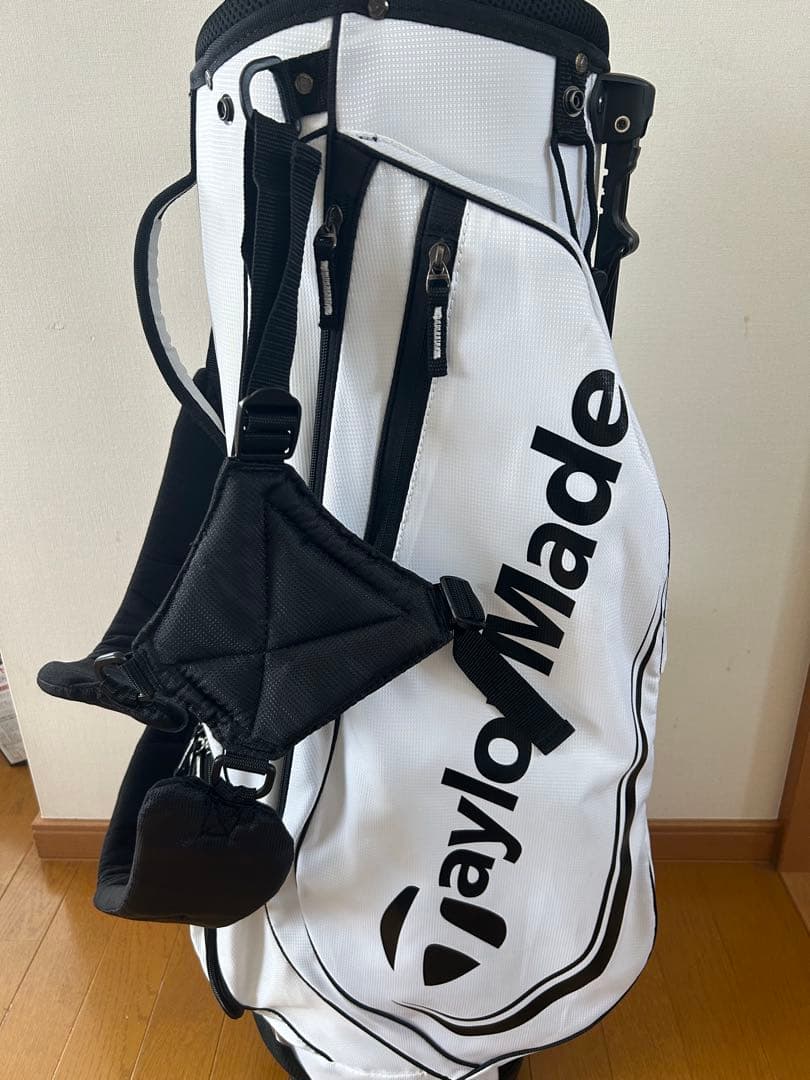TaylorMade キャディバッグ ホワイト/ブラック
