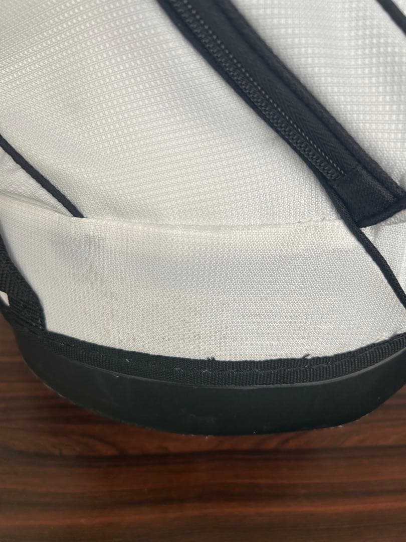 TaylorMade キャディバッグ ホワイト/ブラック