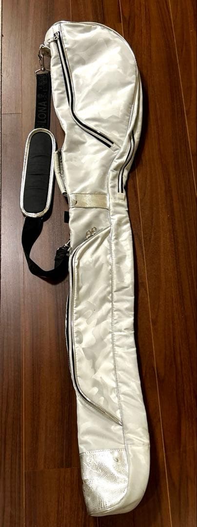 MARK & LONA カモジャカードシリーズ　クラブケース　ライトグレー