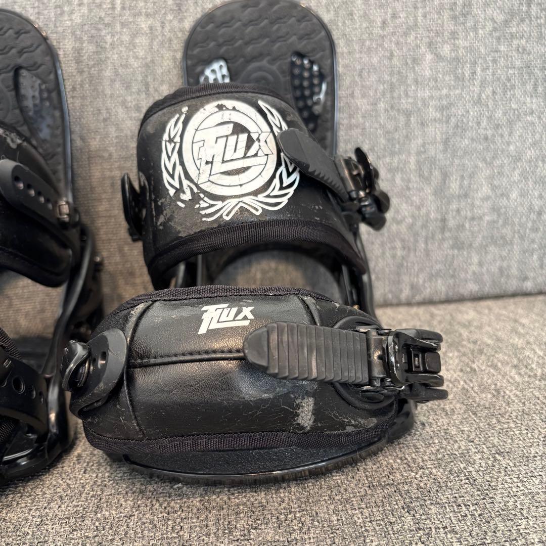 FLUX スノーボードビンディング ブラック