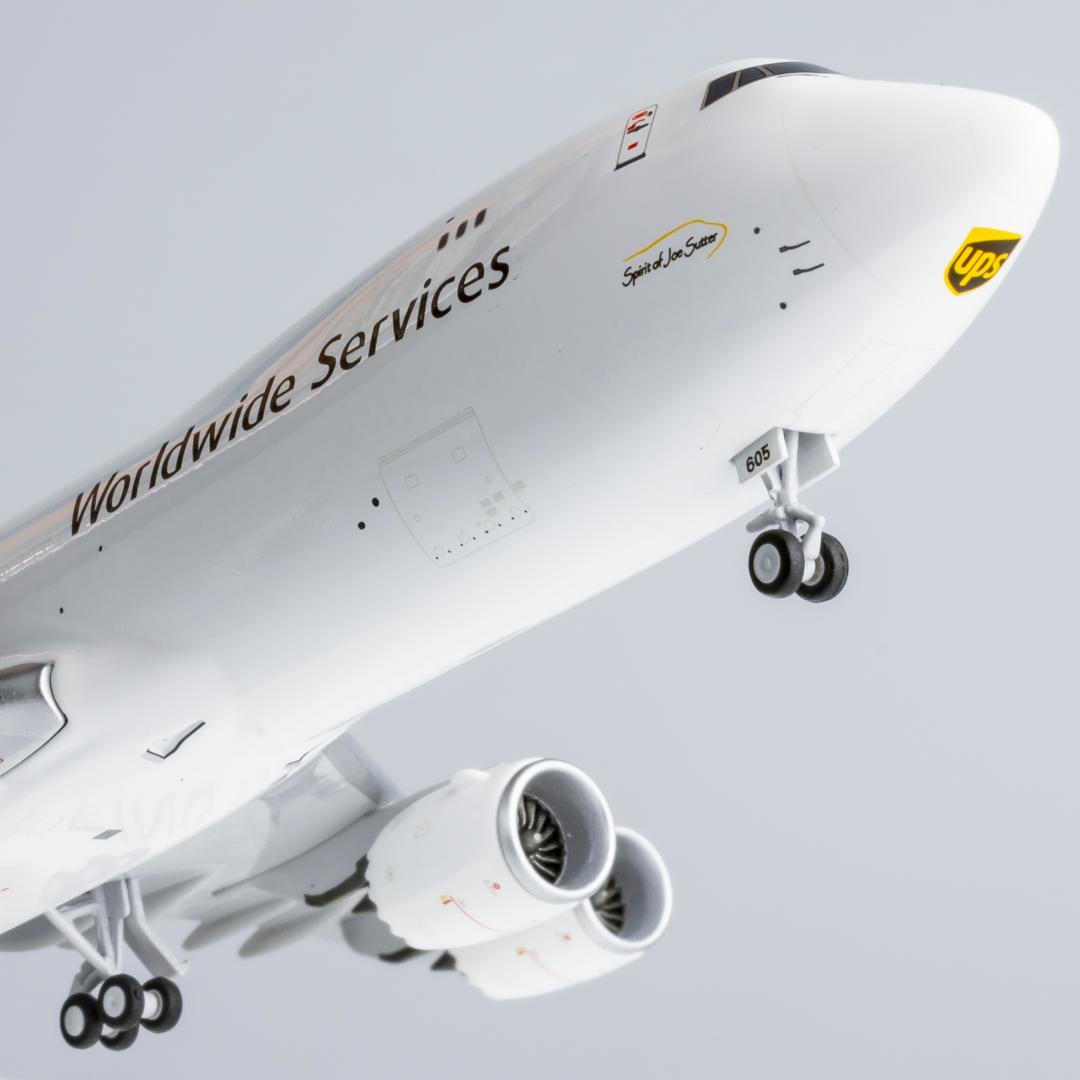 航空機・ヘリコプター UPS 747-8F N605UP 1/400