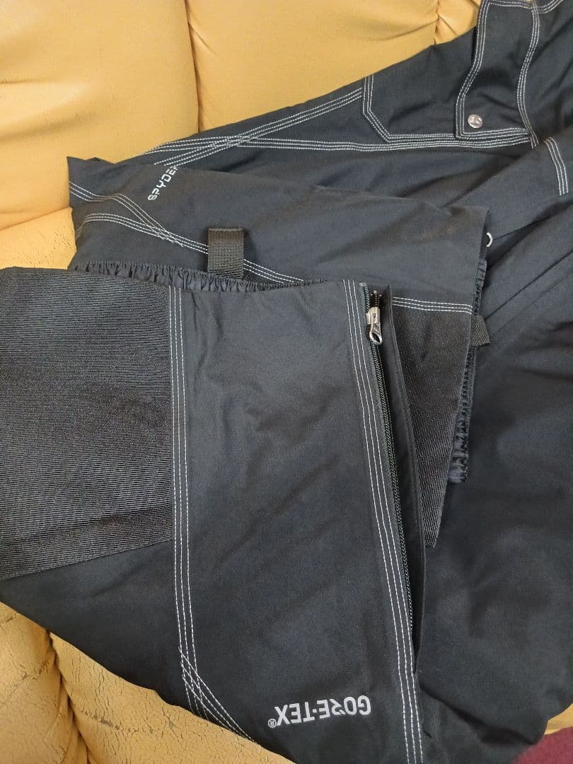 スパイダー！GORE-TEX スノーボードパンツ ブラック