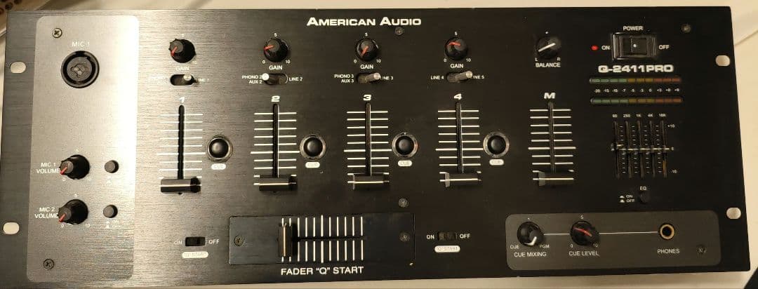 American Audio Q-2411 PRO ミキサー