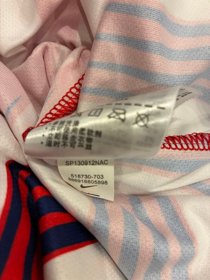 ジエゴ　コスタ　アトレティコ　ユニフォーム