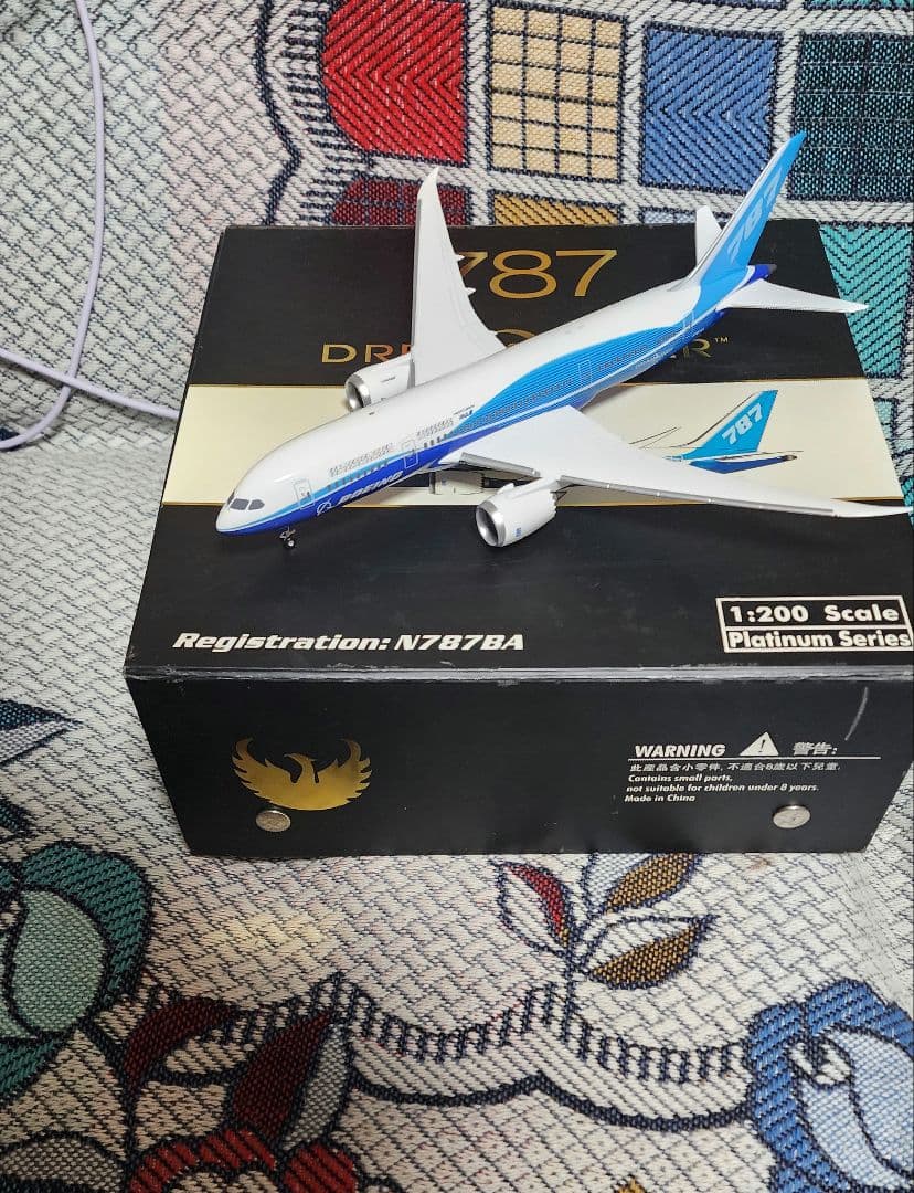 Phoenix　787 N787BA 1:200