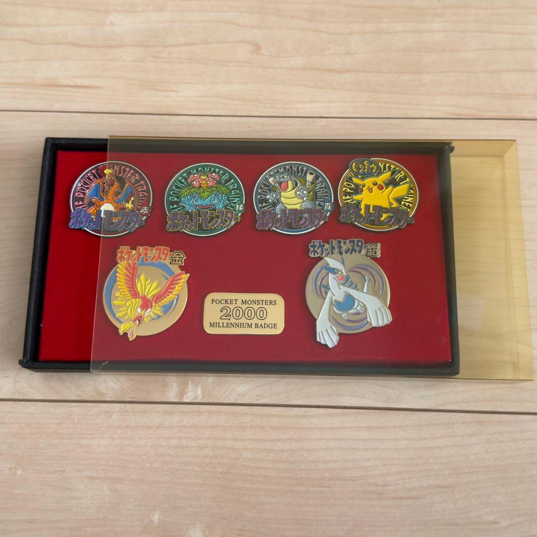 【希少】ポケットモンスター ミレニアムピンバッジセット　2000年
