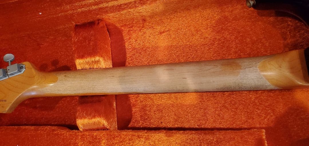 Fender '62 Stratocaster Road Worn ストラト