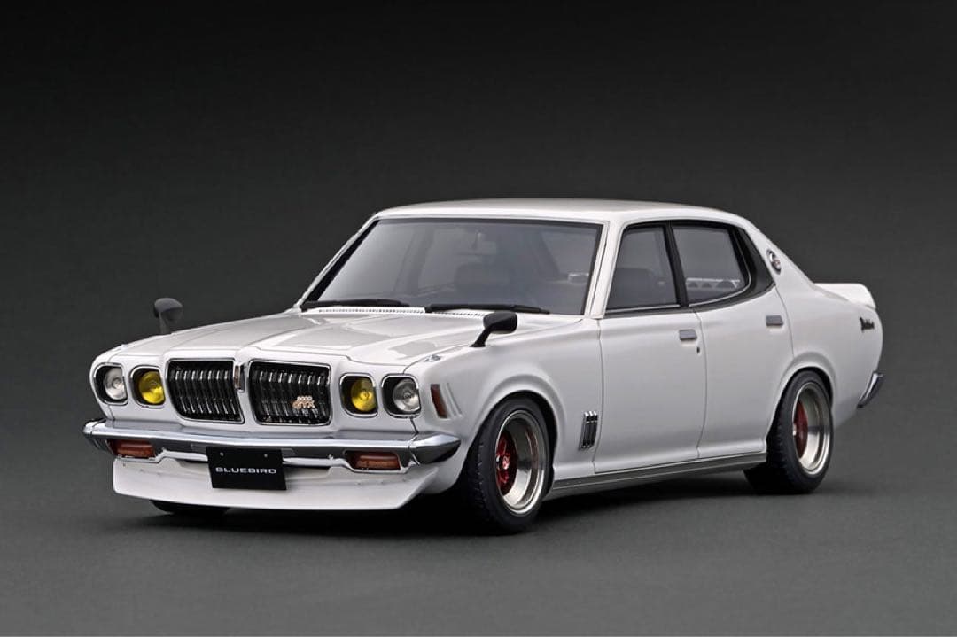【限定80台】1/18 Nissan Bluebird U 2000GTX