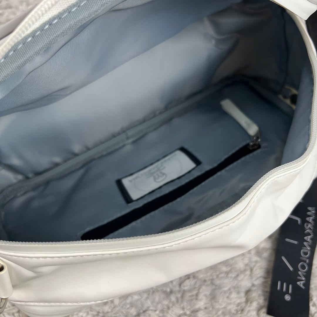 MARK&LONA マーク&ロナ ターポリン ポーチ バック　アイボリー