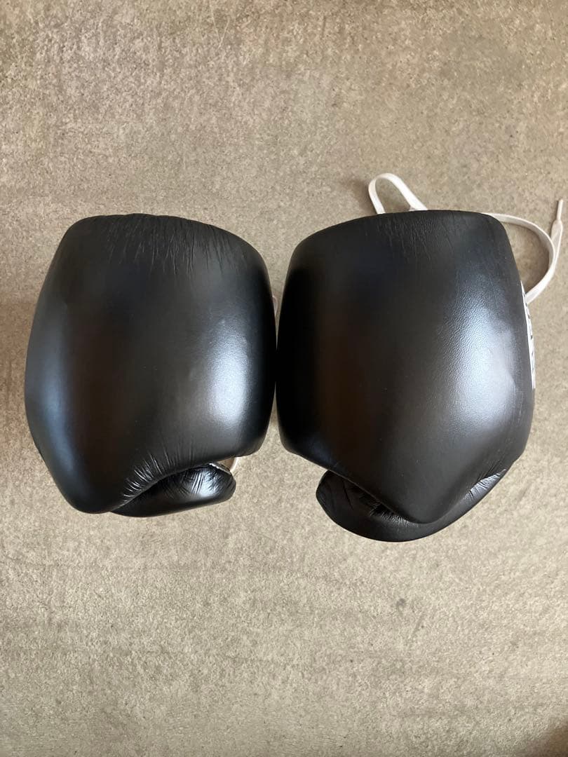 CLETO REYES レイジェス ブラック 16オンス スパーリング