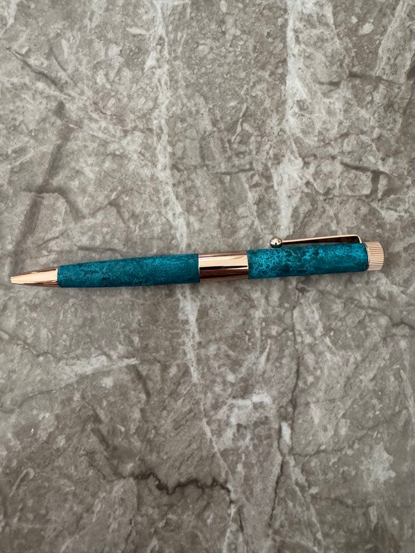 伊東屋　ロメオ ROMEO No.3 ボールペン 細軸 斑紋ガス青銅色