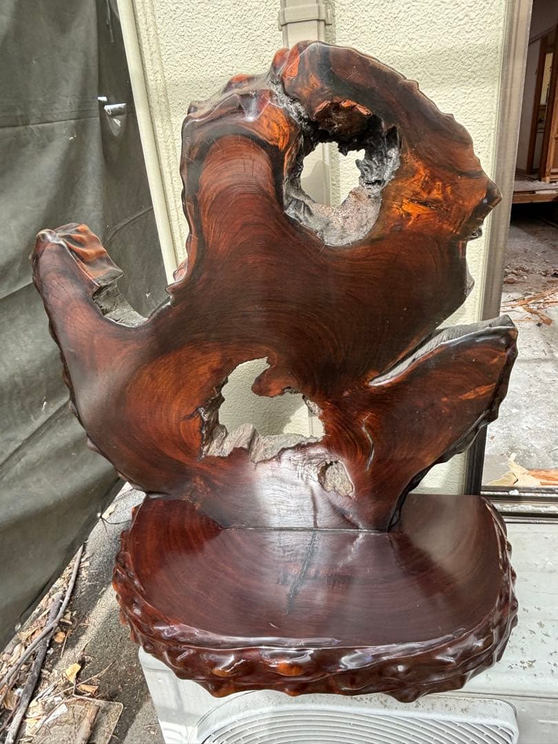 アート家具 自然形状の木製彫刻