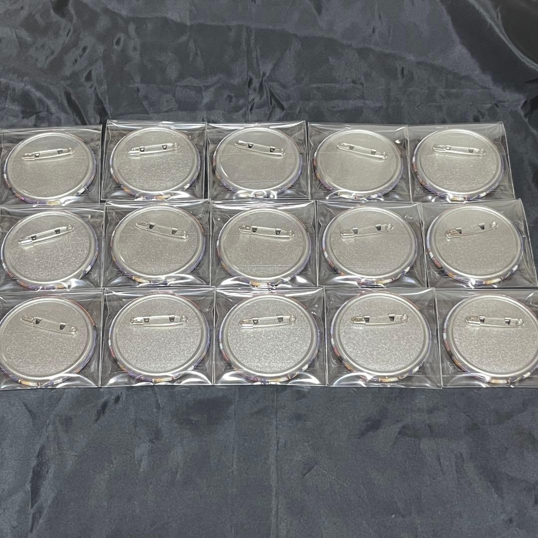 名探偵コナン 秋の華和装 クラックス 灰原哀 江戸川コナン スパークル缶バッジ