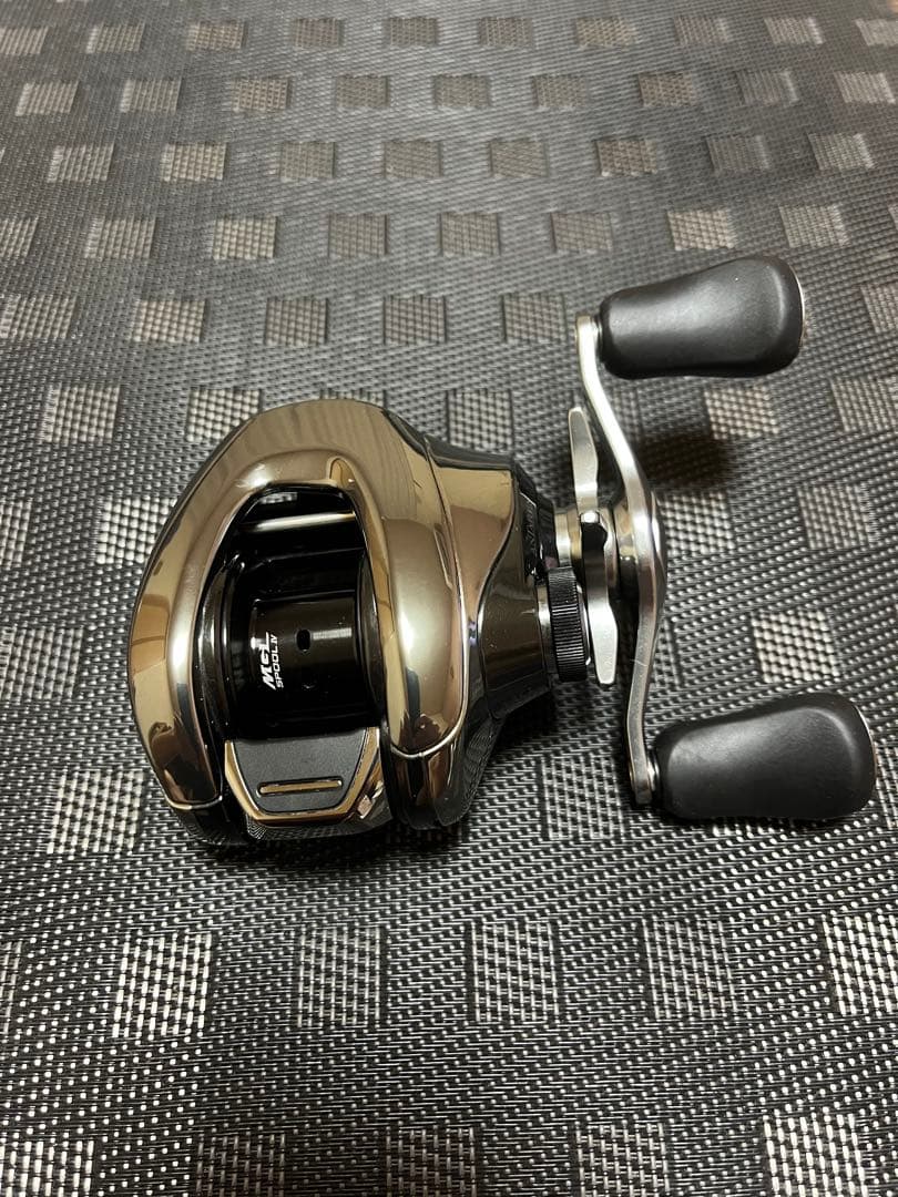 シマノ　25アンタレス 100HG