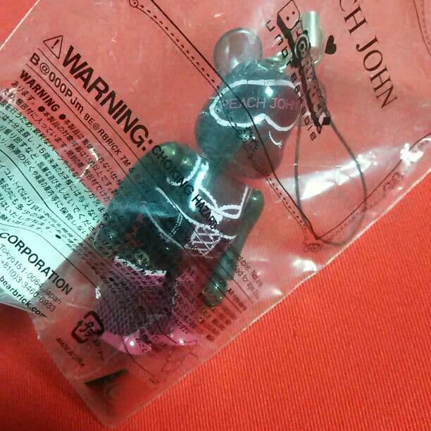 ピーチジョン ベアブリック