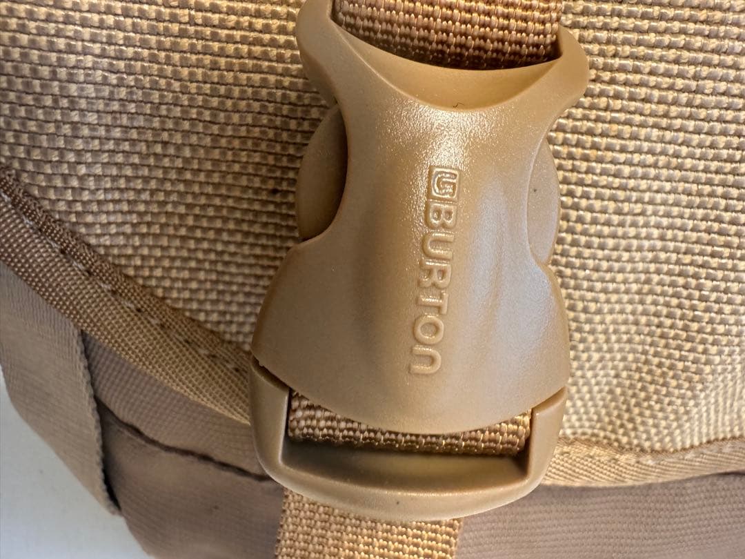 【希少】Burton ショルダーバッグ ラチェット調節 ビンディング