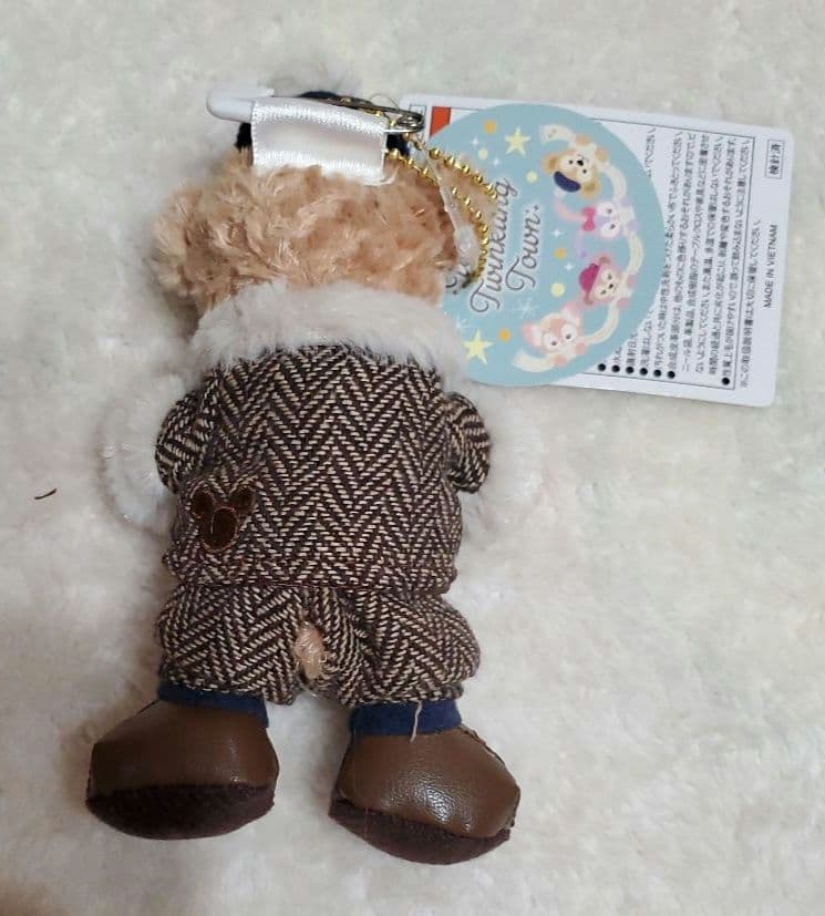 ダッフィー ダフフレ ウィンタートゥインクリングタウン ぬいぐるみバッジ