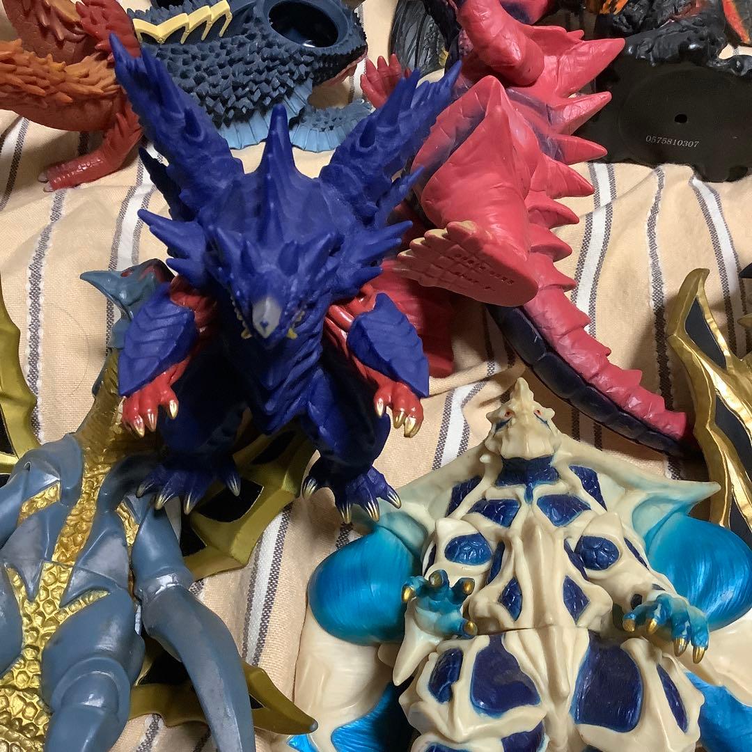 怪獣フィギュア　ジャンクセット