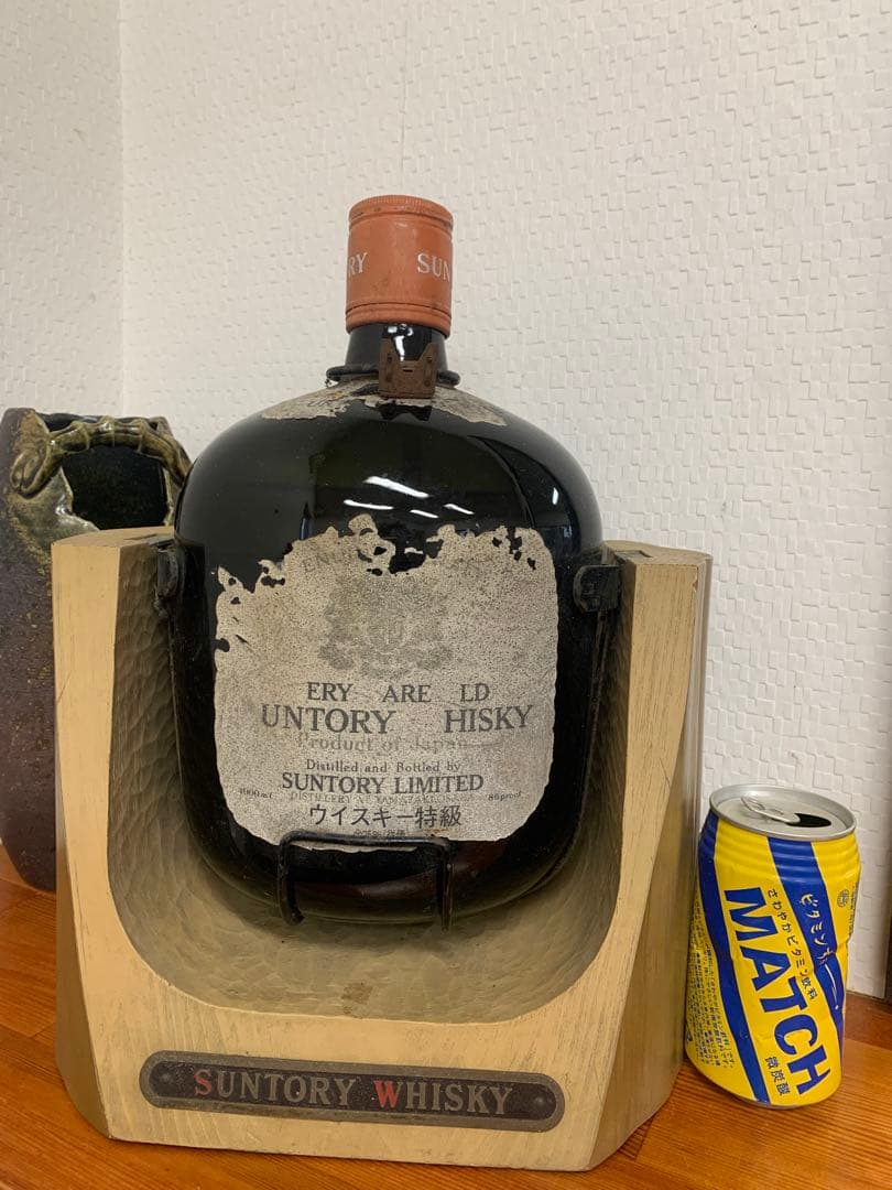 サントリー　ウイスキー　4000ml