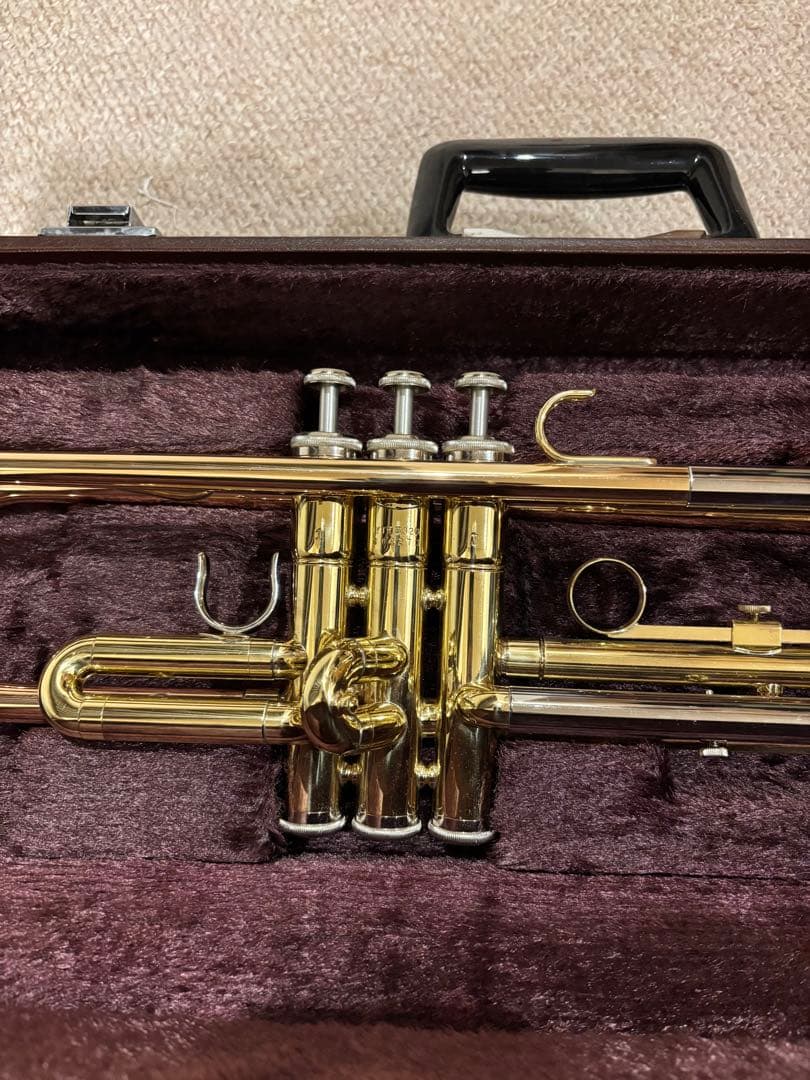 YAMAHAトランペット YTR-3320 赤ベル