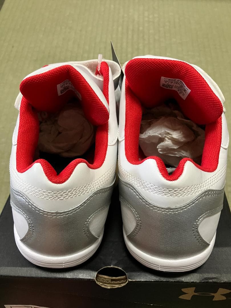 新品26.0アンダーアーマー野球トレーニングシューズダイナプレイIIトレーナー