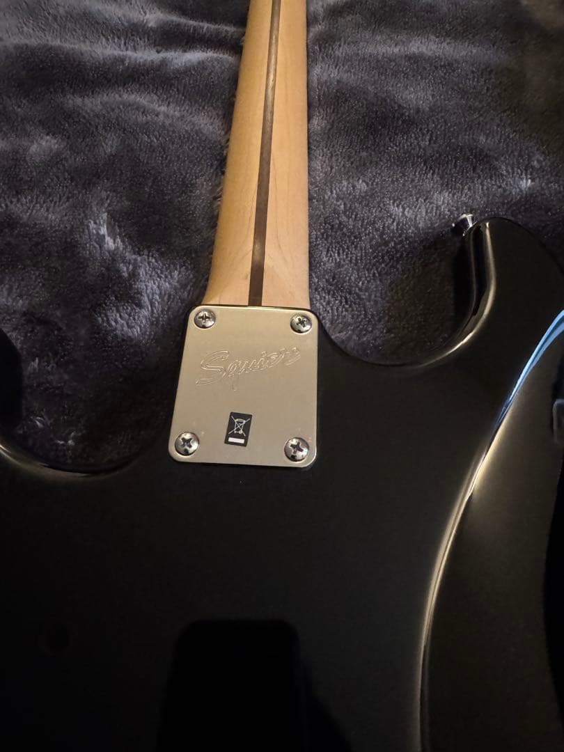 美品 Squier affinity STRATOCASTER