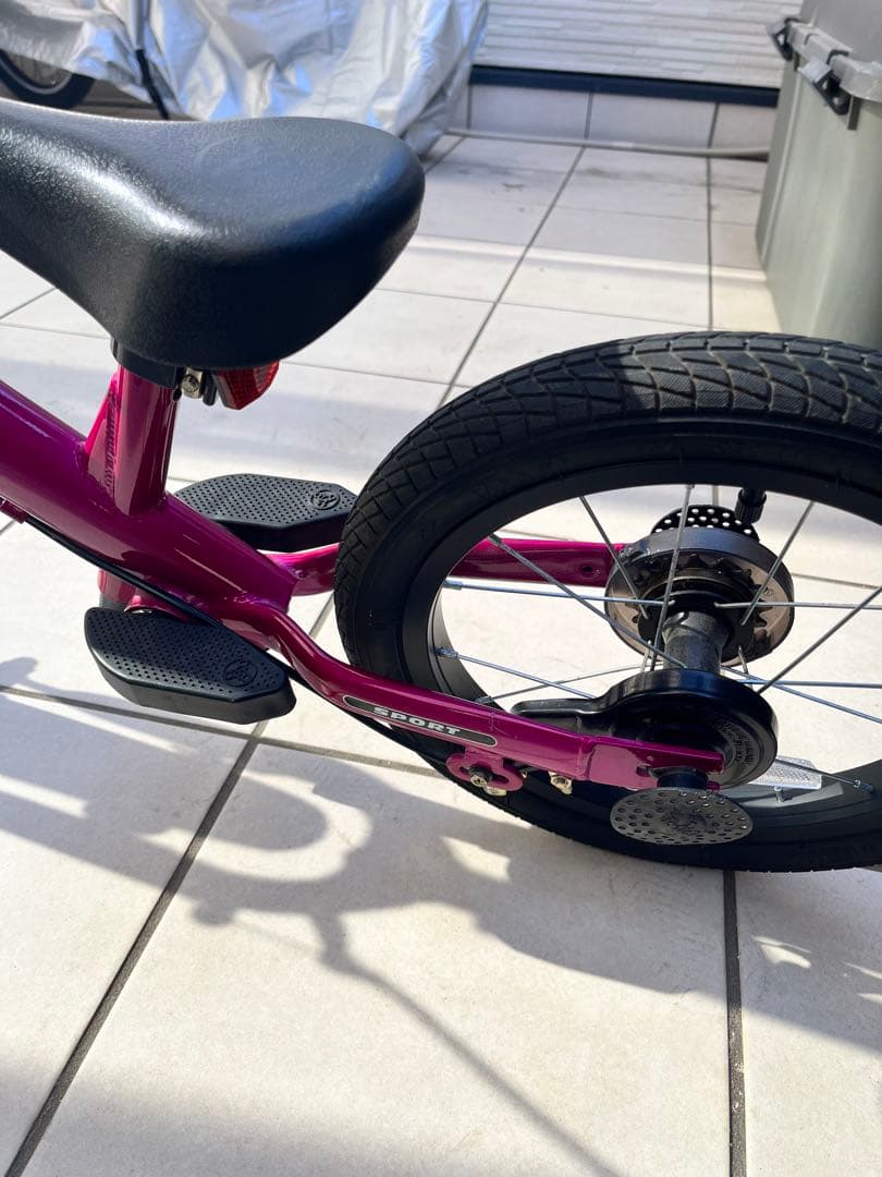 【引き取り限定】ストライダー14x フューシャピンク