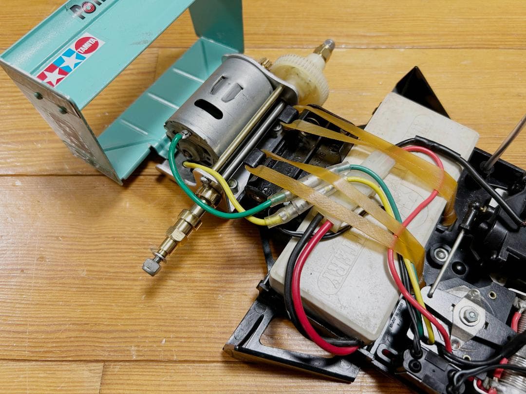 ぽ*ん様 タミヤ 旧車 F-2 メカ付き