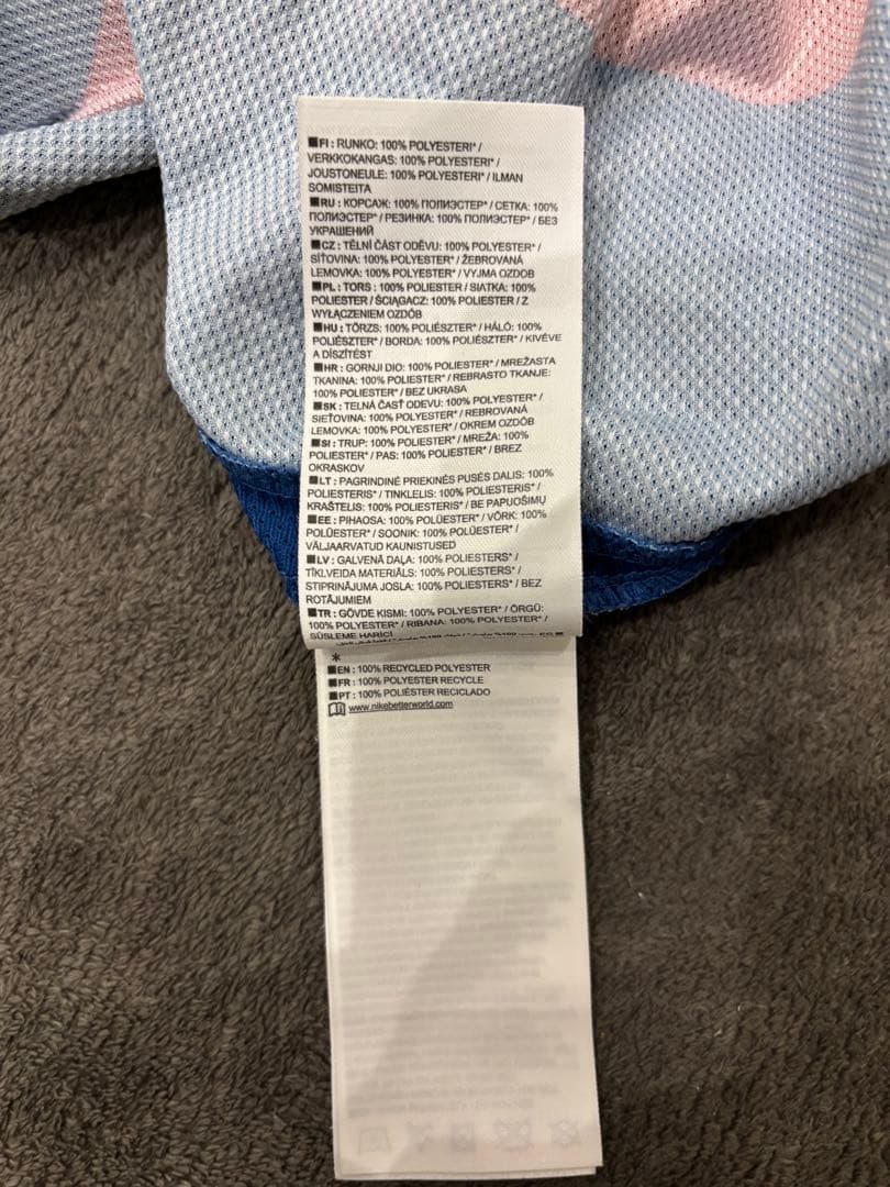 ▶︎▷貴重◁◀︎ FCバルセロナ 10／11 ユニフォーム (A.イニエスタ )