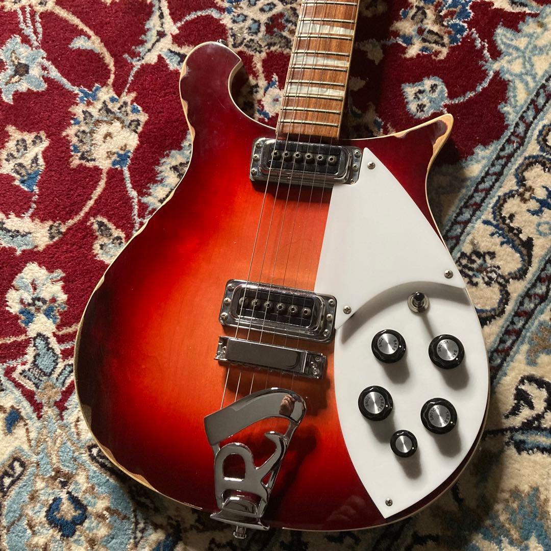 激レア逸品　Rickenbacker 620 FG Fireglo ハードケース