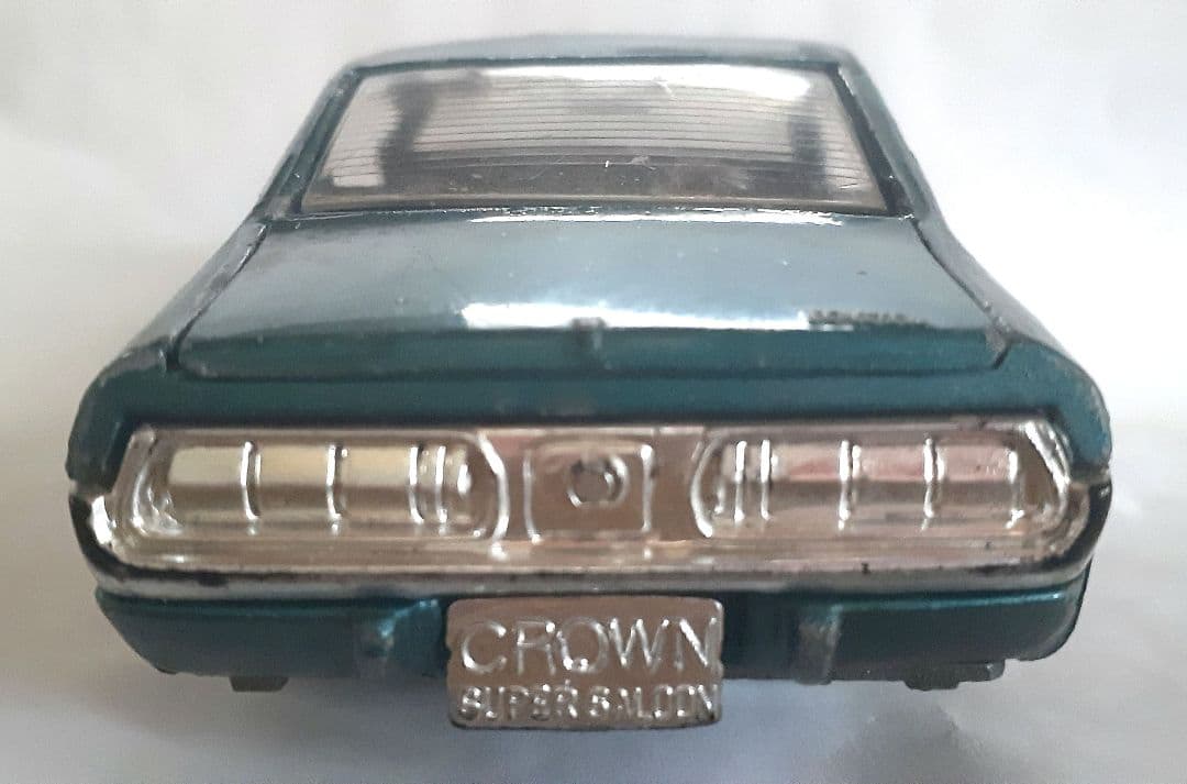 クラウン ハードトップ スーパーサルーン　ダイヤペット 1/30 トヨタ