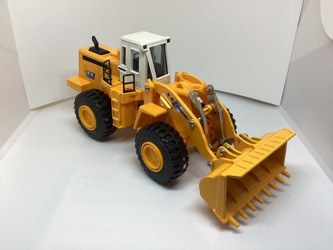 ヨネザワ　ダイヤペットミニカーK-25 川崎ホイールローダ 90Z-III絶版品