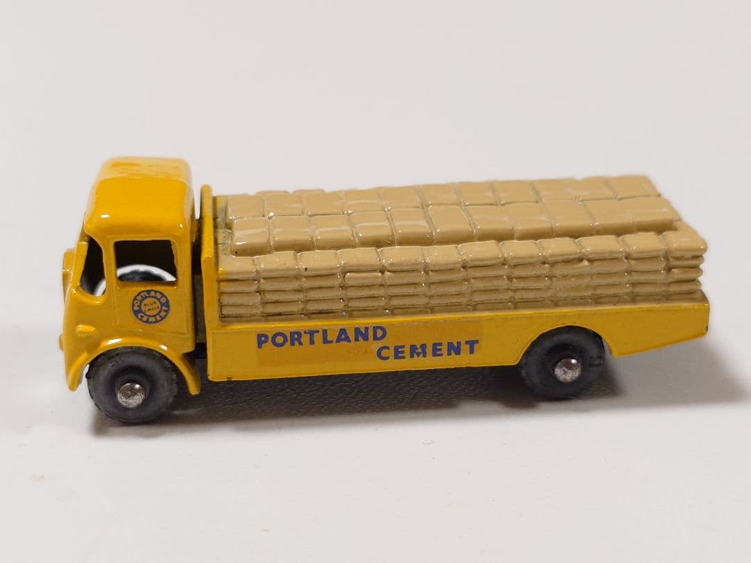 ミニカー MATCH BOX No.51 Albion Chieftain