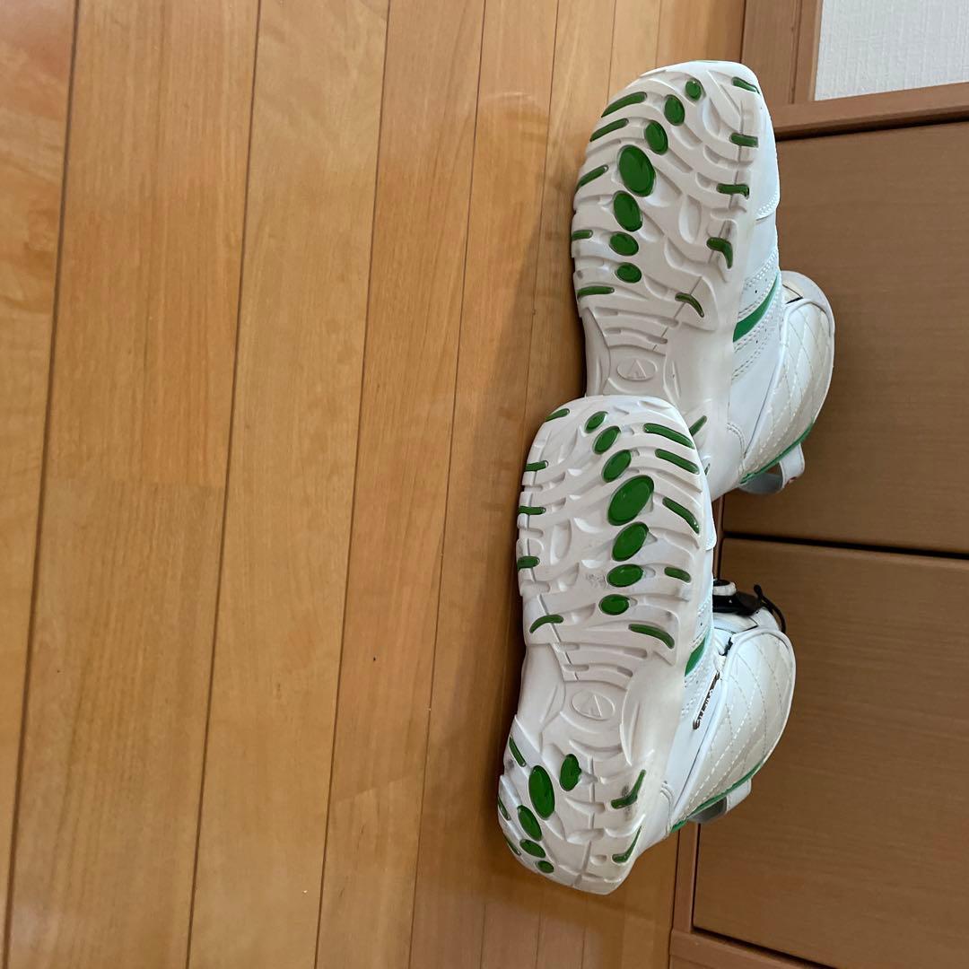 AIRWALK スノーボードブーツ ホワイト/グリーン
